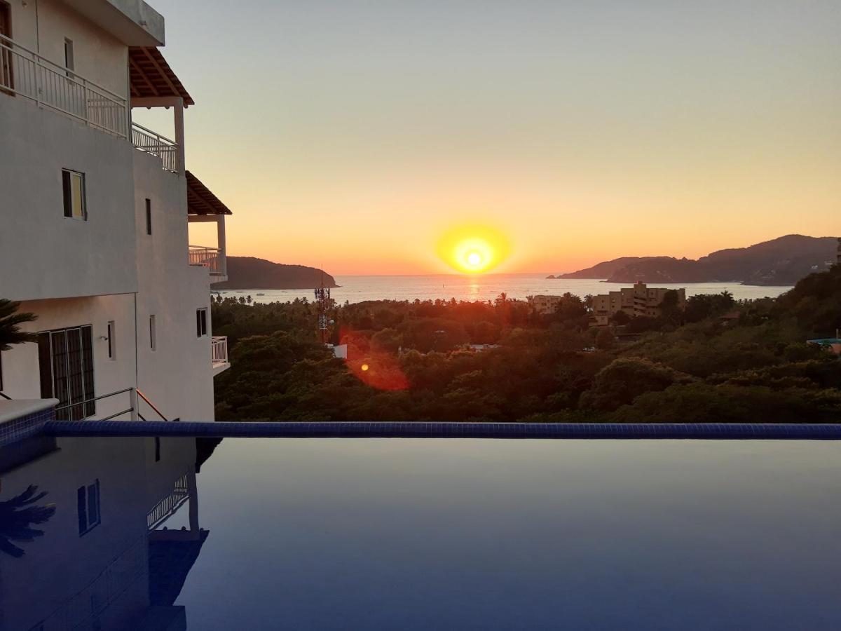 Sunset House Zihuatanejo Exterior foto